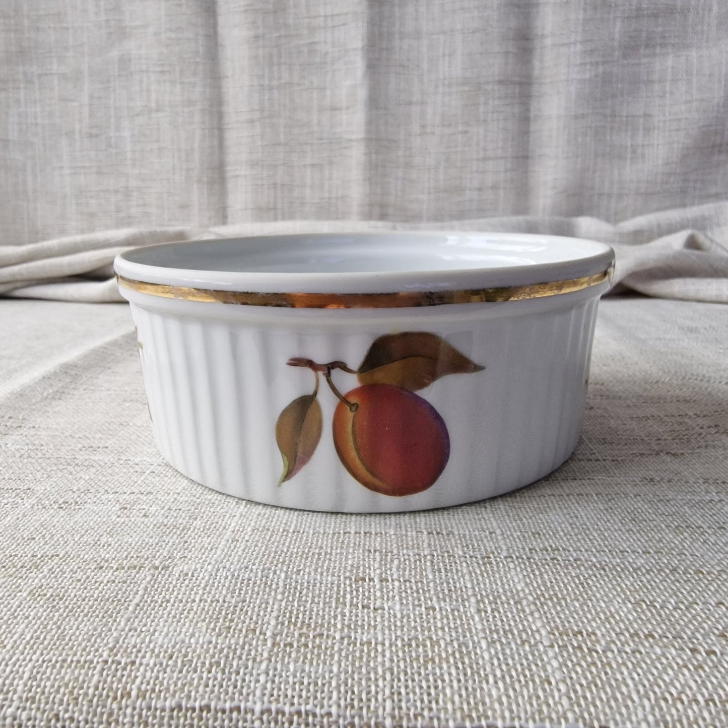 Royal Worcester Evesham Gold Fine Porcelain Souffle Dish