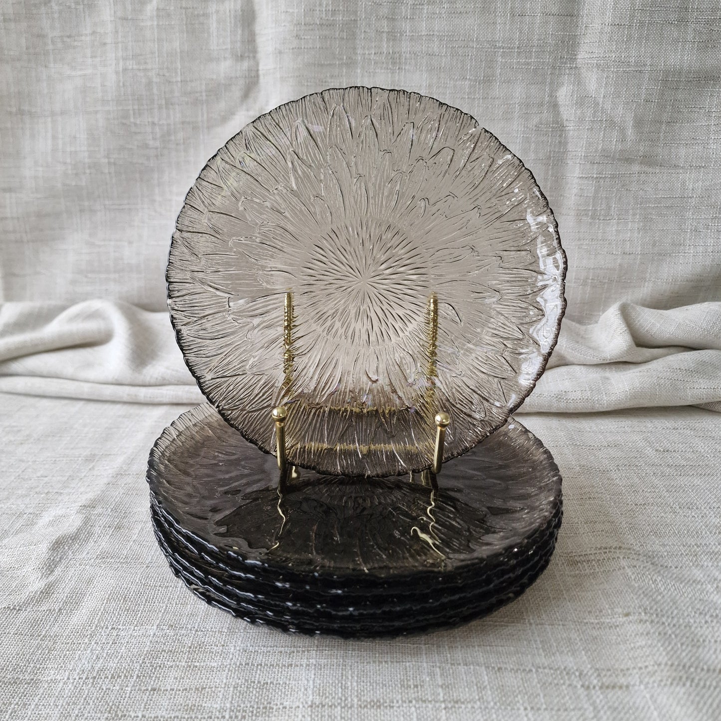 Arcoroc Marguerite Sunflower Glass Plates