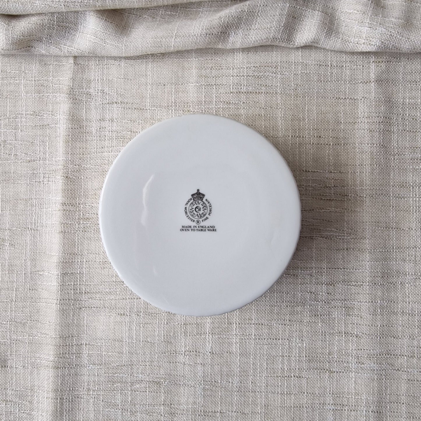Royal Worcester Evesham Gold Fine Porcelain Souffle Dish