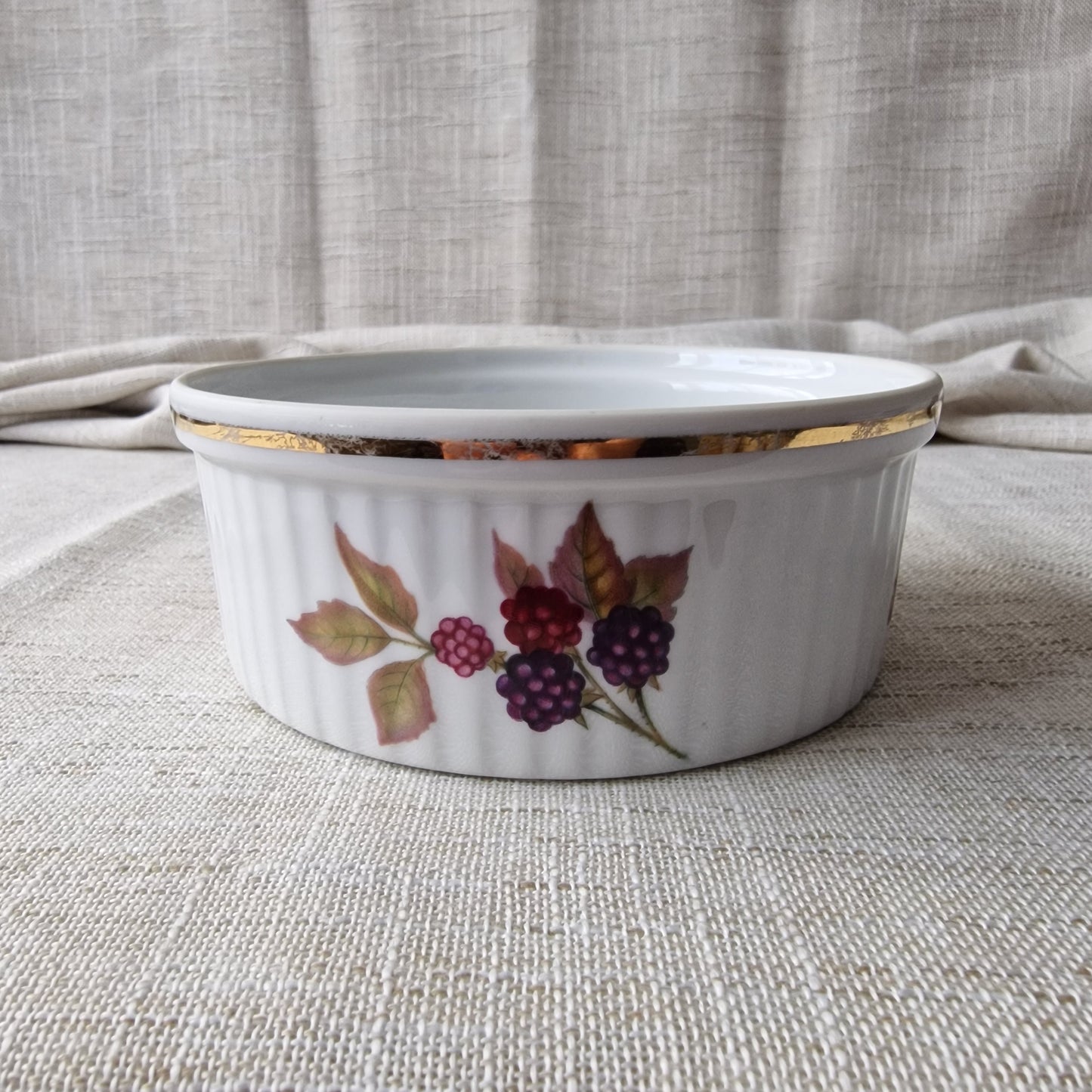 Royal Worcester Evesham Gold Fine Porcelain Souffle Dish