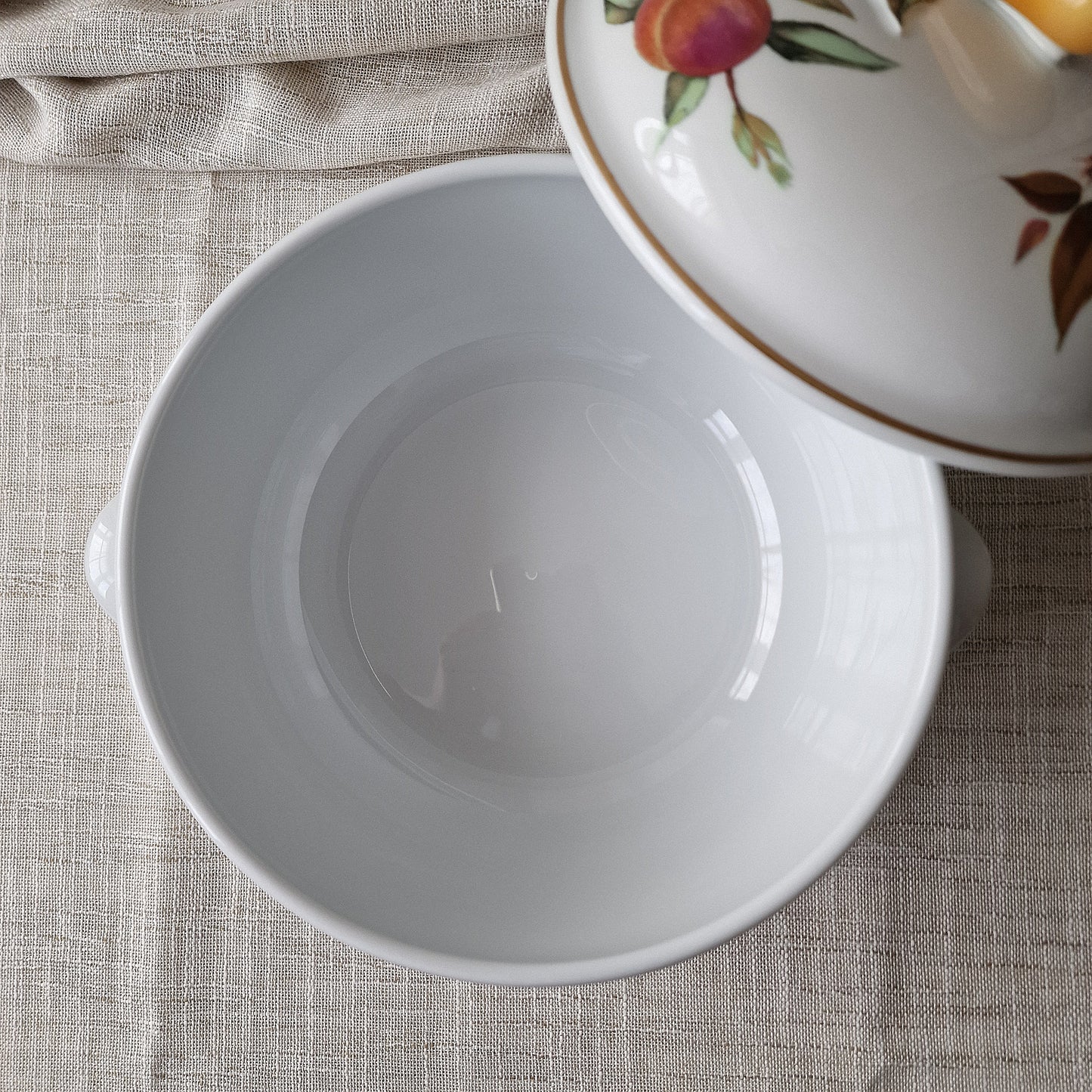 Royal Worcester Evesham Gold Fine Porcelain Casserole