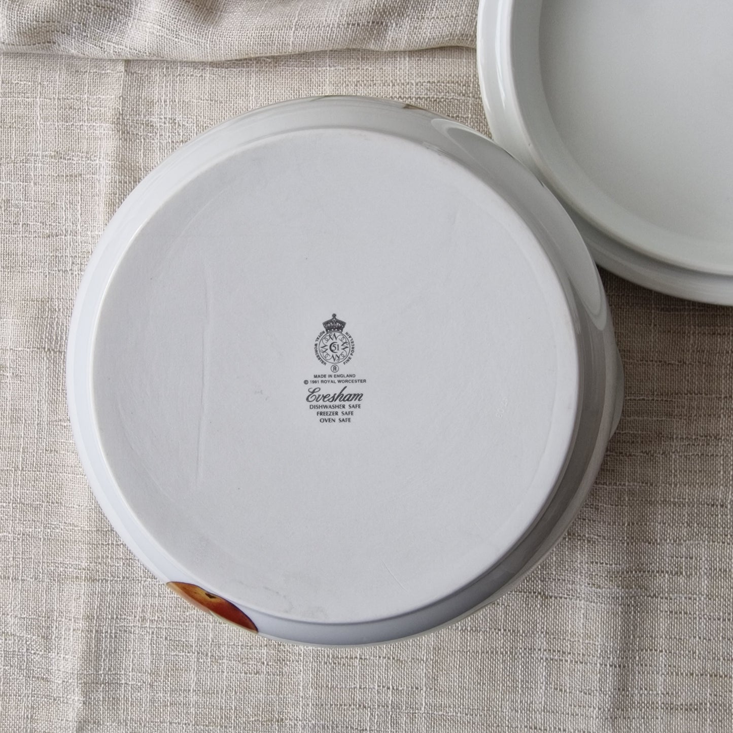 Royal Worcester Evesham Gold Fine Porcelain Casserole