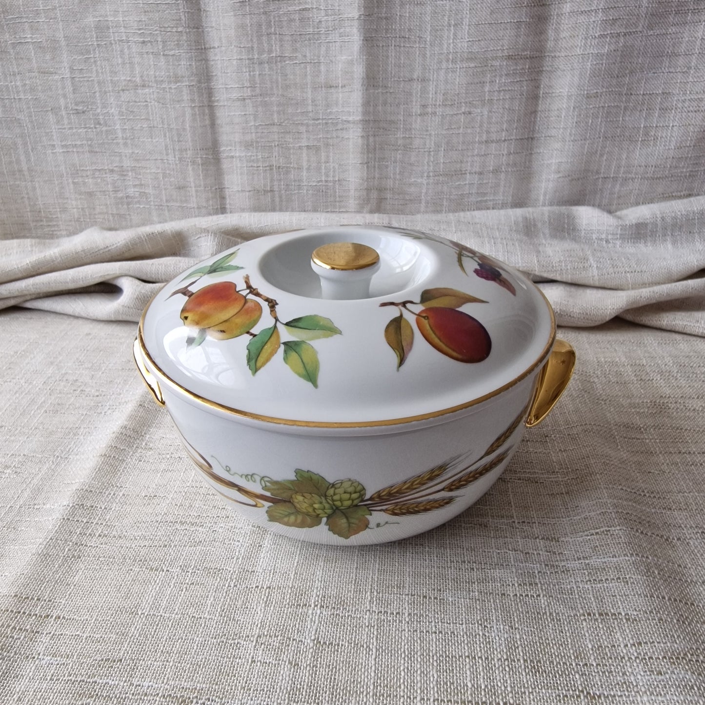 Royal Worcester Evesham Gold Fine Porcelain Casserole