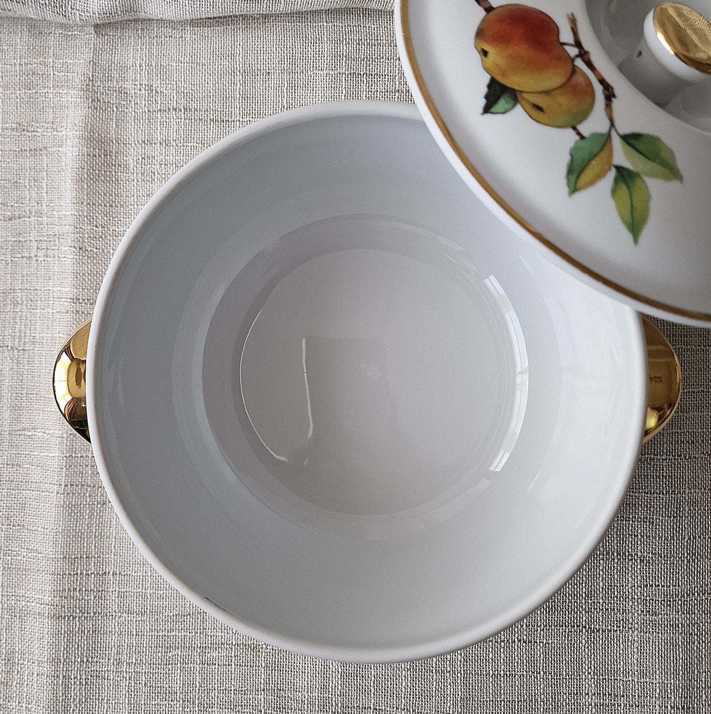 Royal Worcester Evesham Gold Fine Porcelain Casserole