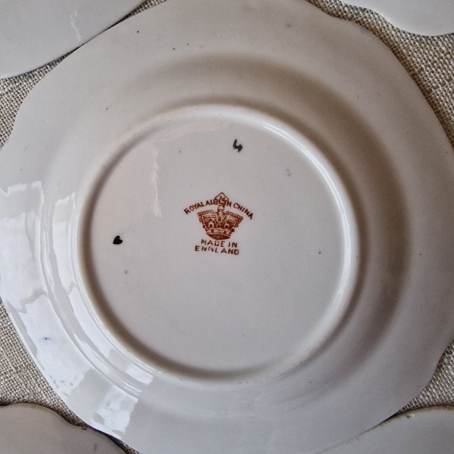 Vintage Imari Large Saucers by Royal Albion
