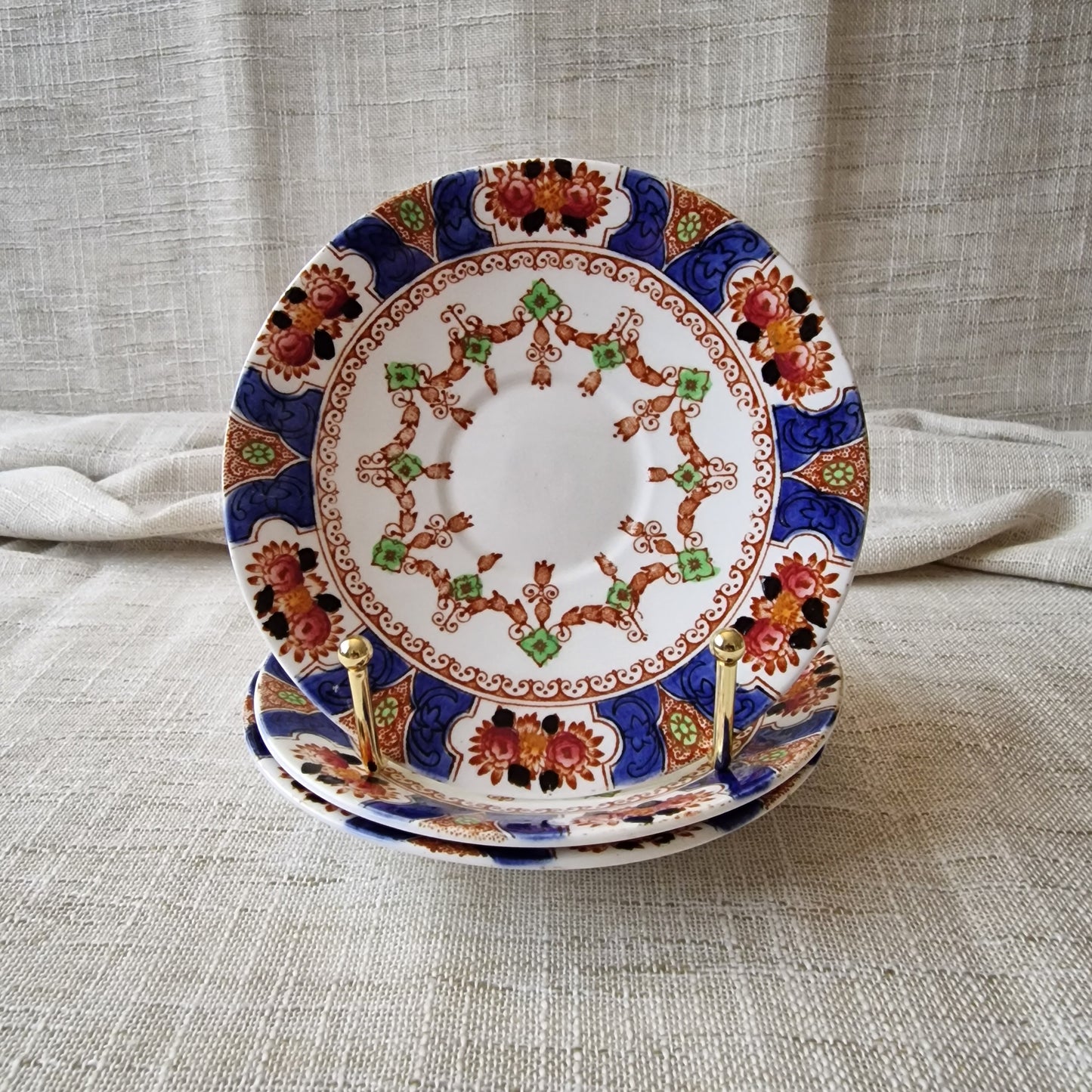 Vintage Imari Small Saucers by Royal Albion
