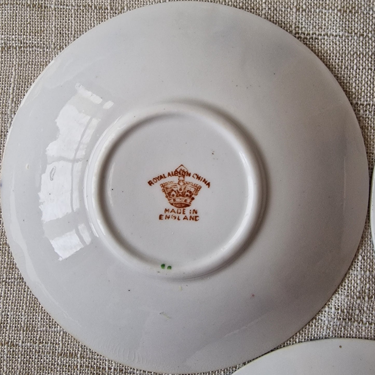 Vintage Imari Small Saucers by Royal Albion