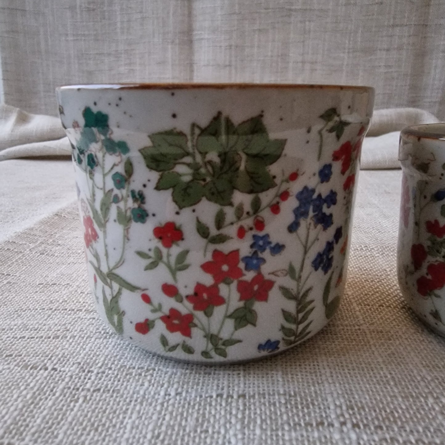 Set of Tiny Floral Pots