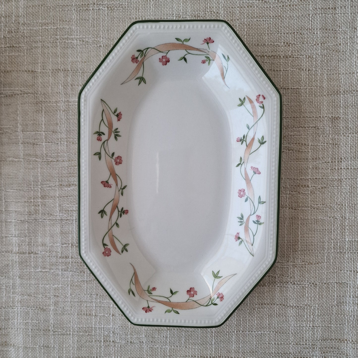 Eternal Beau Gravy Sets by Johnson Brothers