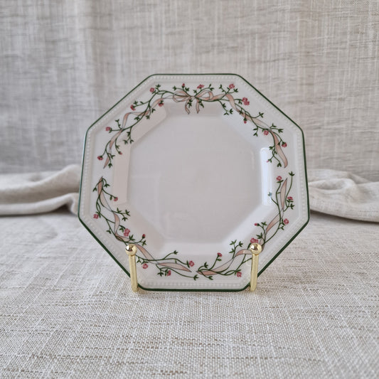 Eternal Beau Small Plates by Johnson Brothers
