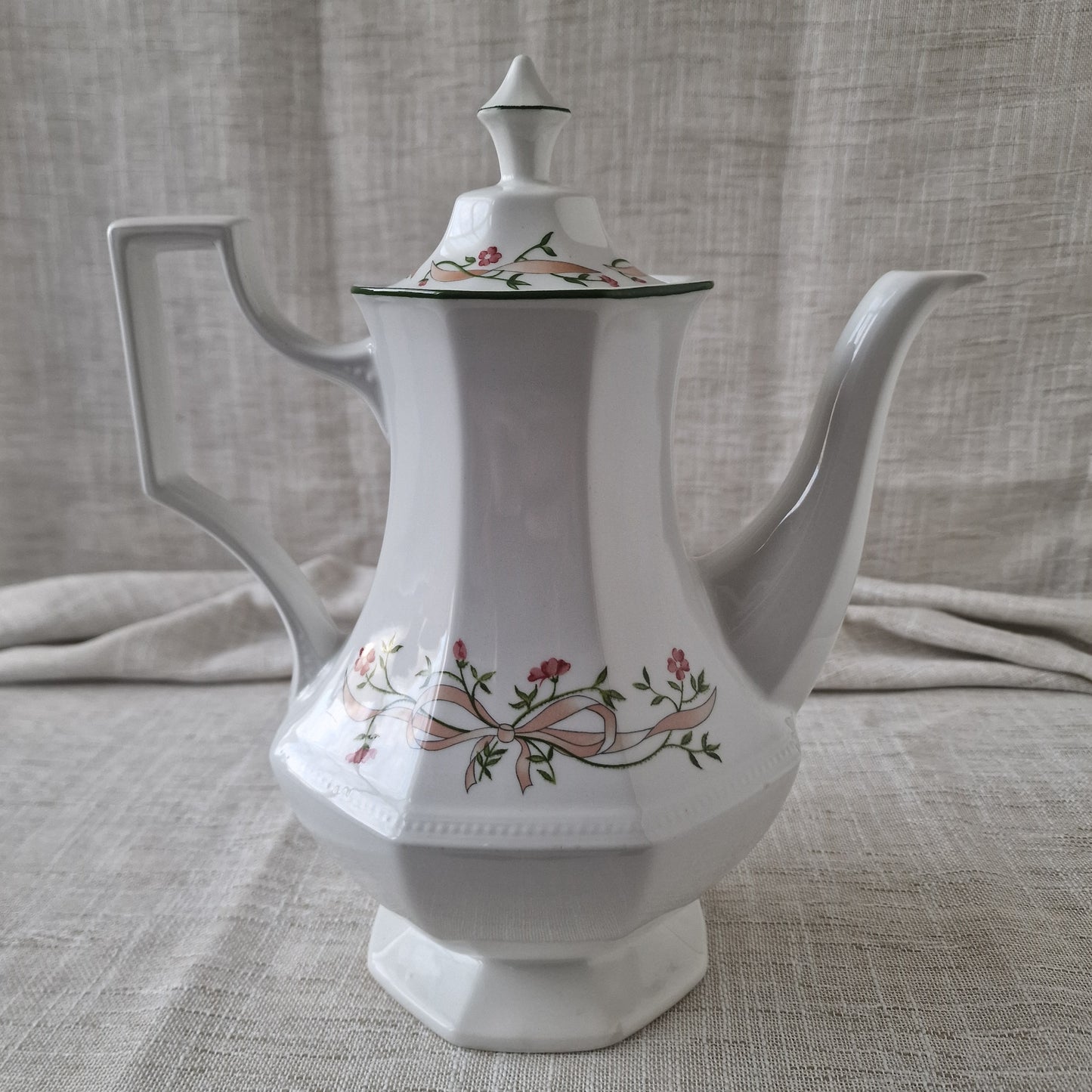 Eternal Beau Coffee Pot by Johnson Brothers