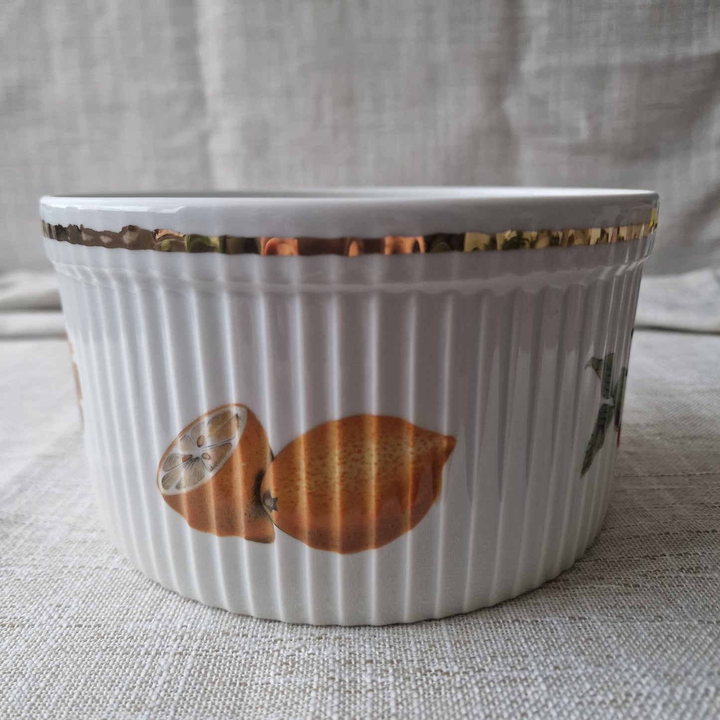 Royal Worcester Evesham Gold Fine Porcelain Souffle Dish