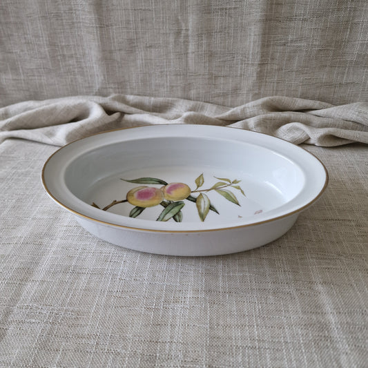Royal Worcester Evesham Gold Fine Porcelain Oven Dish