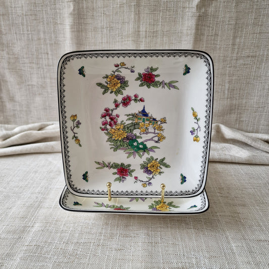 Vintage Royal Doulton Pagoda Decorative Plate Set