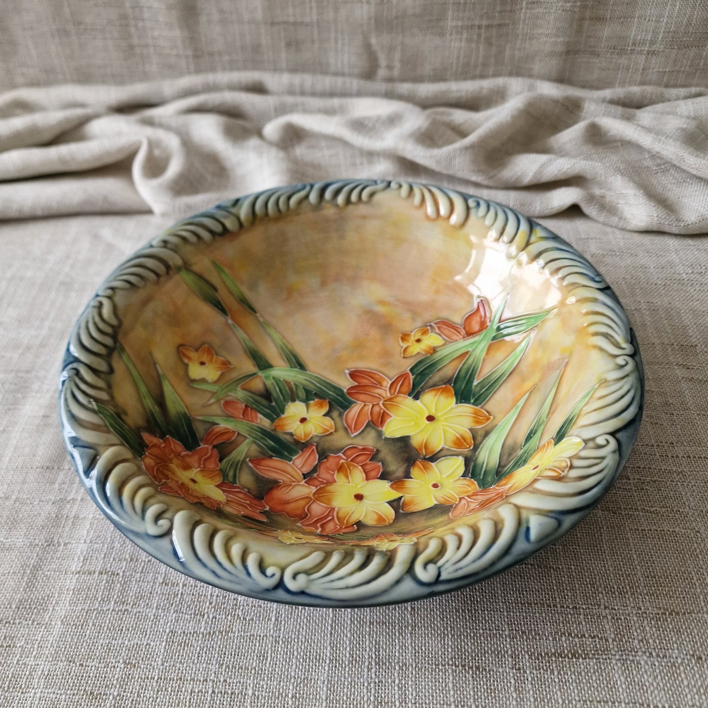 Old Tupton Ware Decorative Bowl